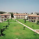 Maistros Hotel apartamentowy 2*