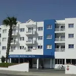Maistros Protaras