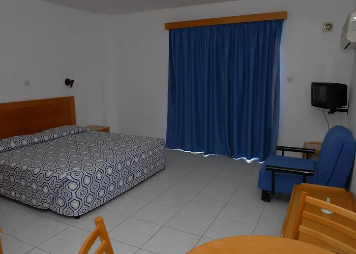 Aparthotel Maistros Protaras