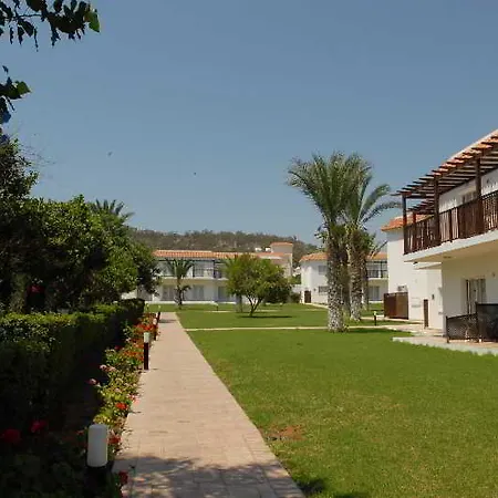 Maistros Apartahotel