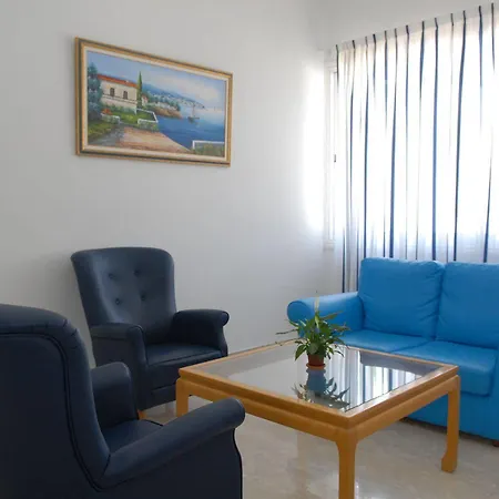 Maistros Apartahotel