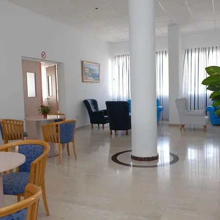Apart-hotel Maistros