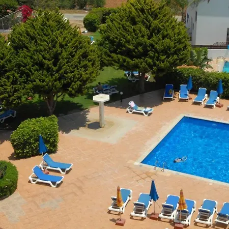 Maistros Apart-hotel