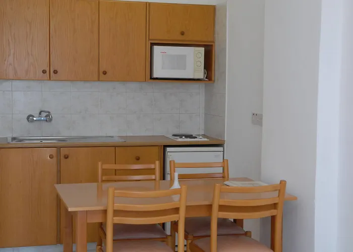 아파트호텔 Maistros 2*