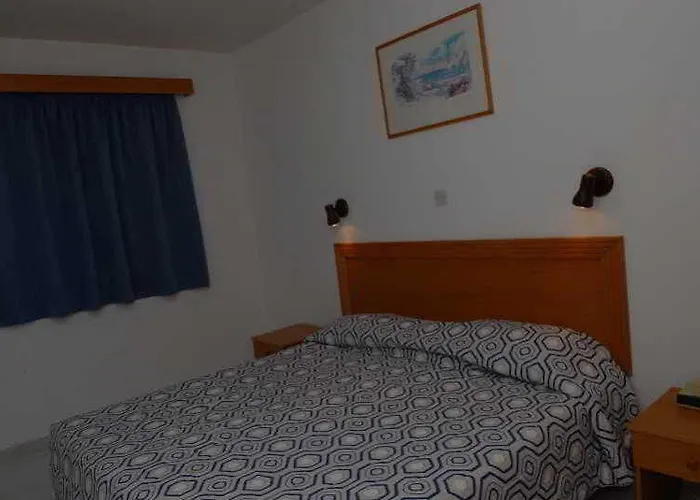 Maistros Aparthotel Protaras