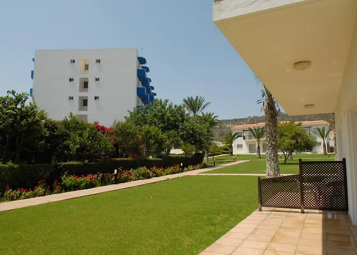 Maistros Aparthotel Protaras