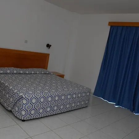 Maistros Aparthotel Protaras